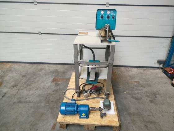 BAND-IT S750 Air Tool
